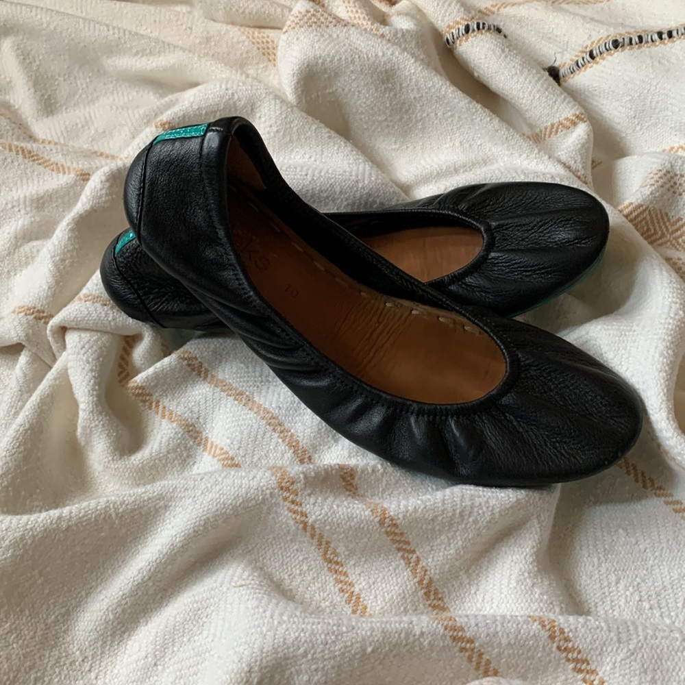 Tieks Matte Black Flats Size 10